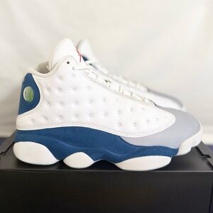 AUTHENTIC Jordan 13 Retro French Blue size 9.5 414571-164 2022 PRE-OWNED